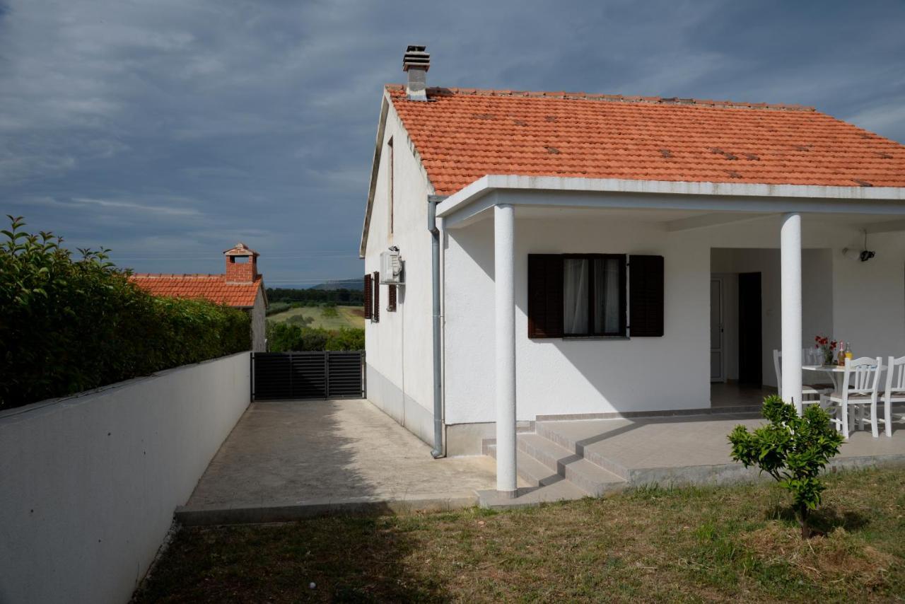 Casa Di Felicita Villa Biograd Na Moru Eksteriør bilde