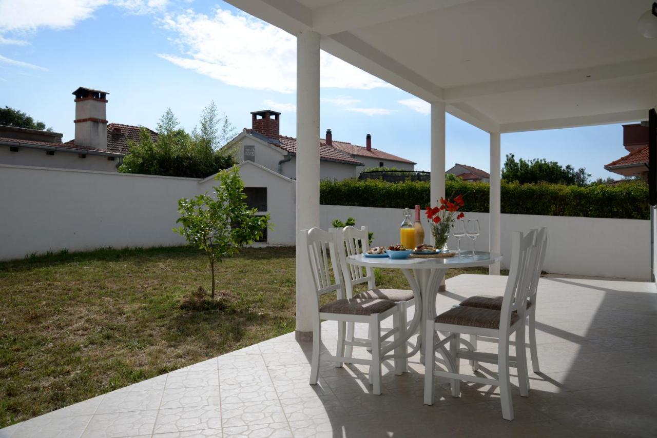 Casa Di Felicita Villa Biograd Na Moru Eksteriør bilde